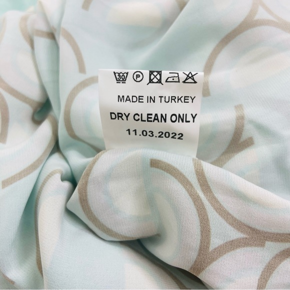 Phardi made in Turkey baby blue brown rainbow asymmetrical top. Size 38/M - Picture 9 of 10